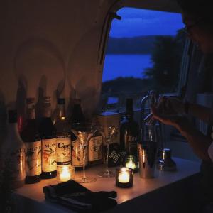 奄美冬青露营地清风别墅的酒水