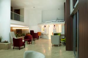 Posezení v ubytování Birbey Hotel