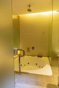 Kupatilo u objektu Hotel H2O