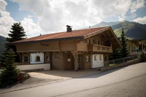Nespecifikovaný výhled na hory nebo výhled na hory při pohledu z apartmánu