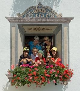 Hostia v ubytovaní Hotel Schwarzer Adler
