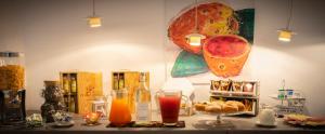 Jedlo v ubytovaní bed & breakfast alebo blízkom okolí