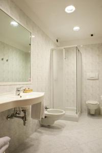 Bany a Hotel Gardenia