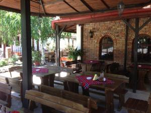 Restaurace v ubytování Complex Astra