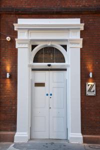 Fachada o entrada de The Z Hotel Covent Garden