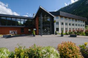 Gallery image of Hôtel-Restaurant de l'Embarcadère in Nantua