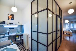 FOR LONG-TERM, BUDGET! Szövetség Apartment in the Heart of Budapestにあるバスルーム