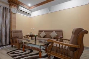Posezení v ubytování Hotel Vashanth Krishna