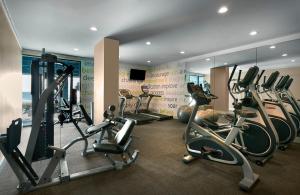Pusat kebugaran dan/atau fasilitas kebugaran di Breakers Resort Hotel