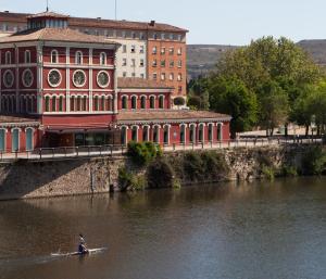 ログローニョにあるLogroño Centro a orillas del Ebroのギャラリーの写真