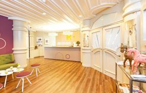 Dapur atau dapur kecil di Hotel Olten Swiss Quality