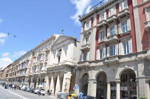 The building in which a panziókat is located