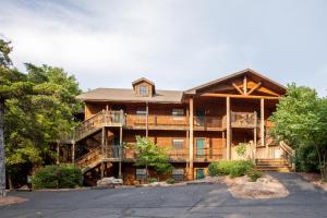 Gallery image of The Village At Indian Point Resort in Branson