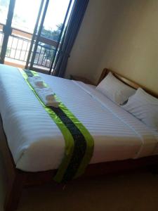 Postel nebo postele na pokoji v ubytování Hill Top Home