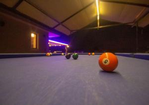 Biliár nebo kulečník v ubytování Hotel Greenland - All Inclusive