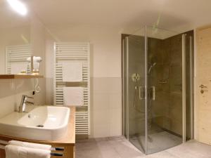 Koupelna v ubytování Residence Rautal B&B ***S