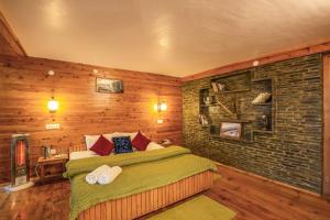 Gallery image of Zostel Homes Cheog (Shimla) in Cheog