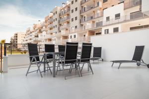 A balcony or terrace at Apartment Vistamar II