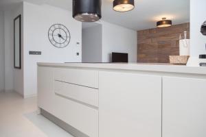 A kitchen or kitchenette at Apartment Vistamar II
