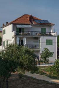 Budova, v ktorej sa apartmán nachádza