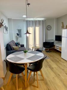 Küche/Küchenzeile in der Unterkunft Apartamentos Maladeta