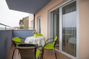 Balkón nebo terasa v ubytování Apartment Petra