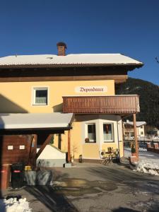 Budova, v ktorej sa apartmán nachádza