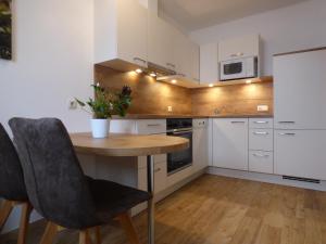 Kuchyň nebo kuchyňský kout v ubytování Ferienhaus Veider