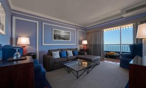 Uma área de estar em Algarve Casino Hotel