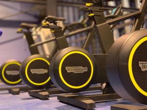 Posilňovňa alebo fitness centrum v ubytovaní Hotel Ski Austria St.Christoph a.A.