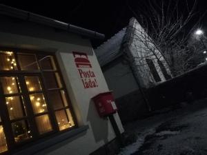 Gallery image of Postaláda vendégház in Salföld