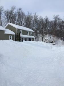 Chalets Plage St-Jean v zimě