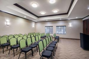 Konferenční prostory v ubytování Comfort Inn & Suites Cedar Hill Duncanville + 26 fotografií