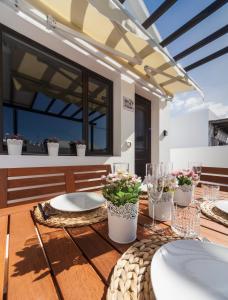 Balkón nebo terasa v ubytování Luxury Beach Apartments