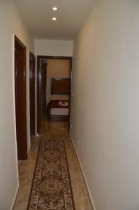 Ліжко або ліжка в номері Full Pyramids View Apartment with Balcony For 8 P