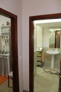 A kitchen or kitchenette at A&C SweetHome Még 11 kép