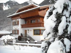 Haus Rosi durante l'inverno