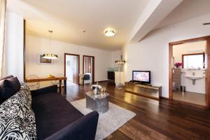 TV a/nebo společenská místnost v ubytování Hotel FIS Jasná