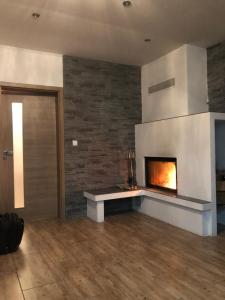 Kuchyňa alebo kuchynka v ubytovaní Apartment KOPA L