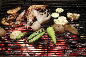 Attrezzature per barbecue disponibili per gli ospiti della stanza in casa privata