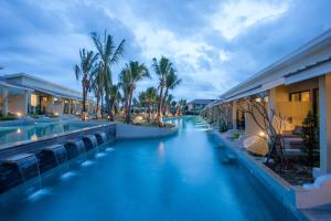 Bazén v ubytování CRAFT Resort & Villas, Phuket Town nebo v jeho okolí