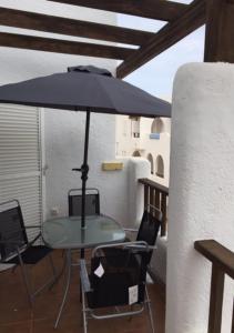 A balcony or terrace at Trendy Homes Apartamento Isleta