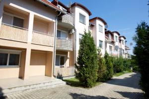 The building in which Az apartmant is located