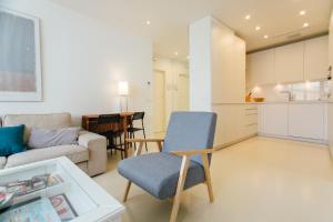 A kitchen or kitchenette at Preciosas Vistas a Catedral