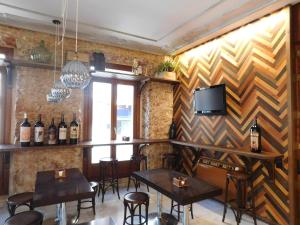 Lounge nebo bar v ubytování Hospedium Hotel Cañitas Maite Boutique
