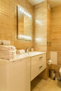 Kopalnica v nastanitvi Apartament Na Urlop - Centrum - Przy Amfiteatrze - 500m do Basenów Wisła