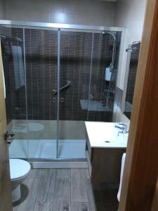 Łazienka w obiekcie Hostal Los Encinares