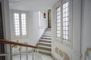 Zdjęcie z galerii obiektu LEEWAYS APARTMENT III in ALCALÁ 99 w Madrycie