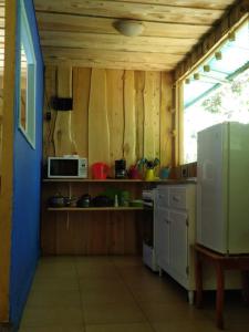 Hospedaje Casa Monge tesisinde mutfak veya mini mutfak