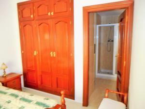 Ein Bett oder Betten in einem Zimmer der Unterkunft Martin House & Granada